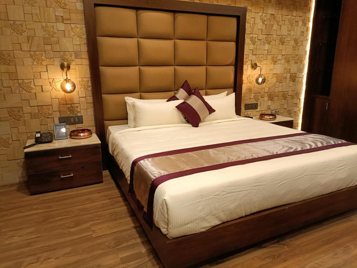 Retrieve Health & Wellness Hotel Kochi Bagian luar foto