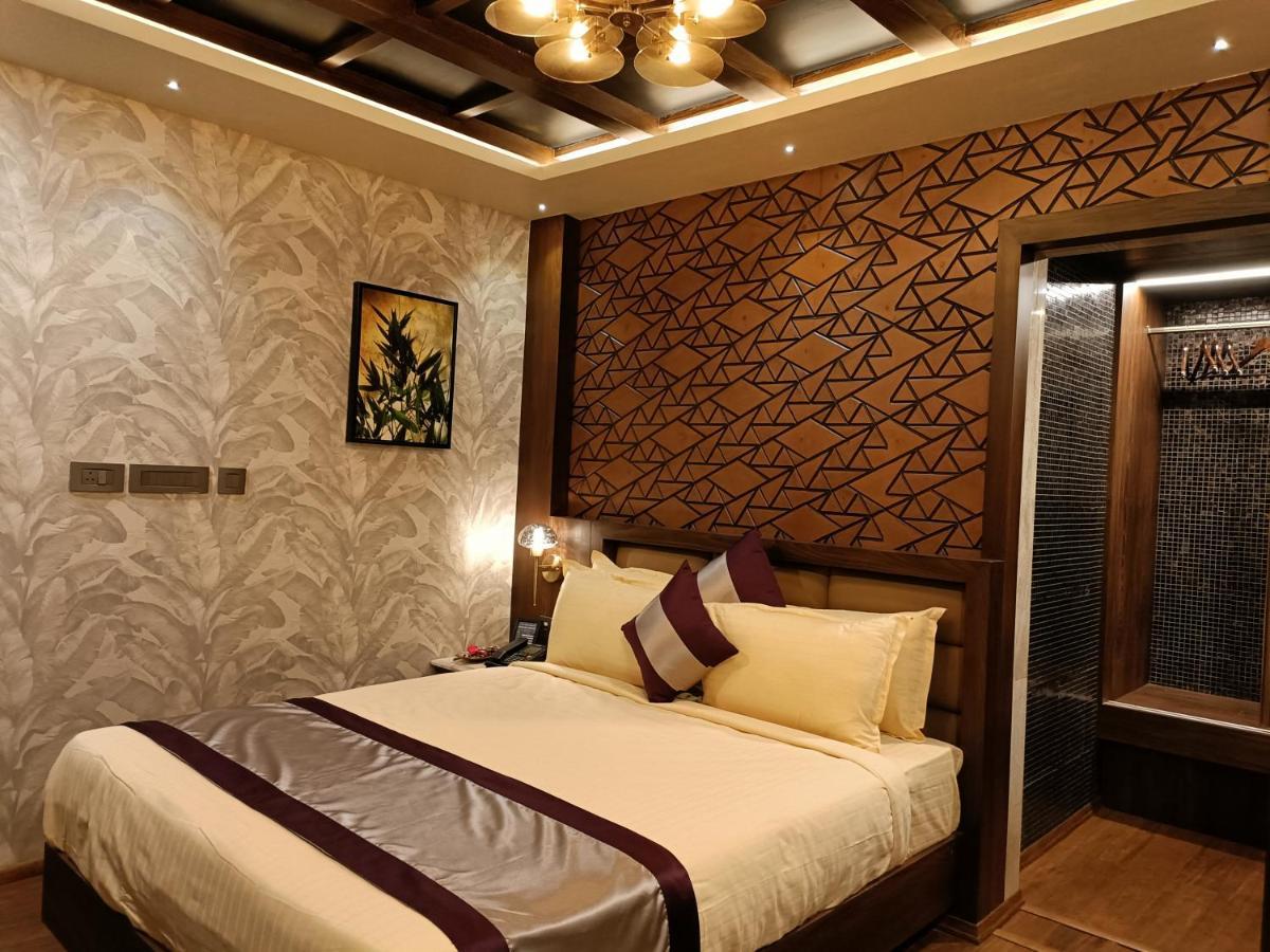 Retrieve Health & Wellness Hotel Kochi Bagian luar foto